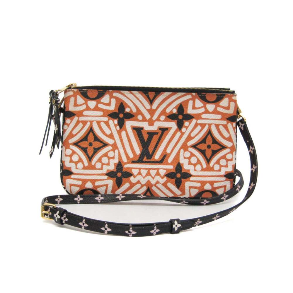 LOUIS VUITTON Authentic Black Pochette Shoulder Bag